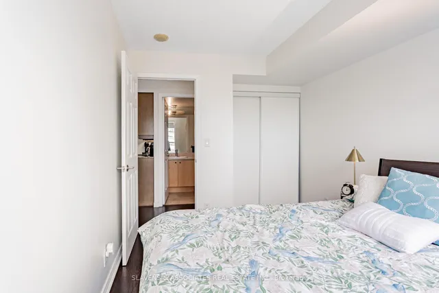 Additional image 22 of 736 Spadina Ave Unit 607