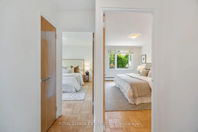 Additional image 34 of 21 Benlamond Ave Unit 4