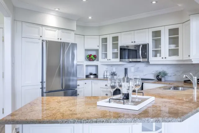 Additional image 17 of 3181 Bayview Ave Unit PH17