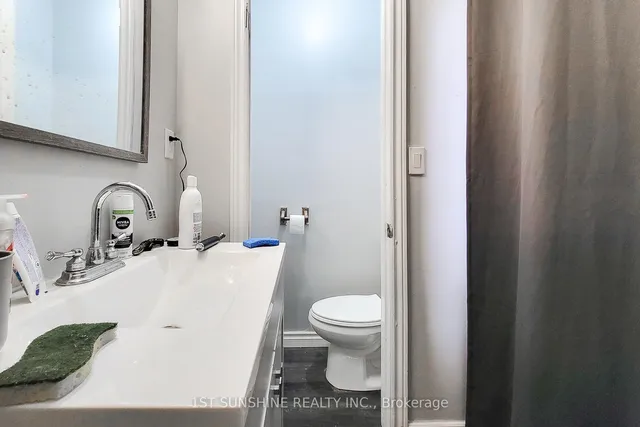 Additional image 10 of 63 Paisley Ave