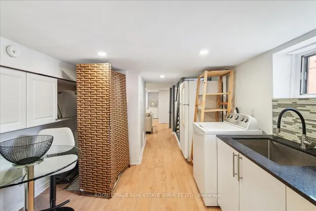 Additional image 21 of 436 Catharine St