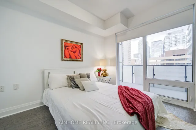 Additional image 23 of 65 St Mary St Unit 1401