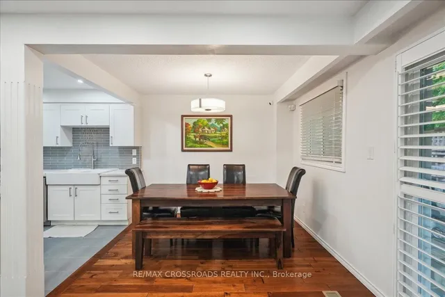 Additional image 7 of 121 L'Amoreaux Dr Unit 43