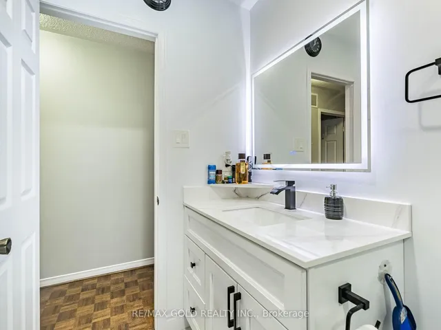 Additional image 35 of 14 Kentucky Dr