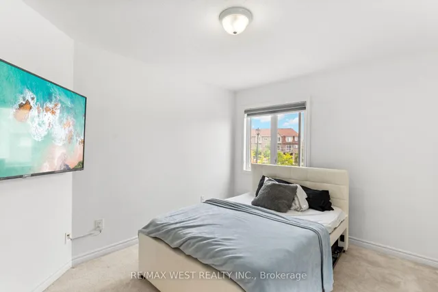 Additional image 25 of 50 Edinburgh Dr Unit 72