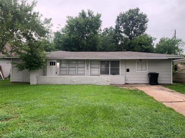5822 Glenhurst Dr, Houston, TX 77033