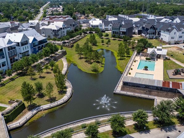 8670 Green Kolbe Ln, Houston, TX 77080