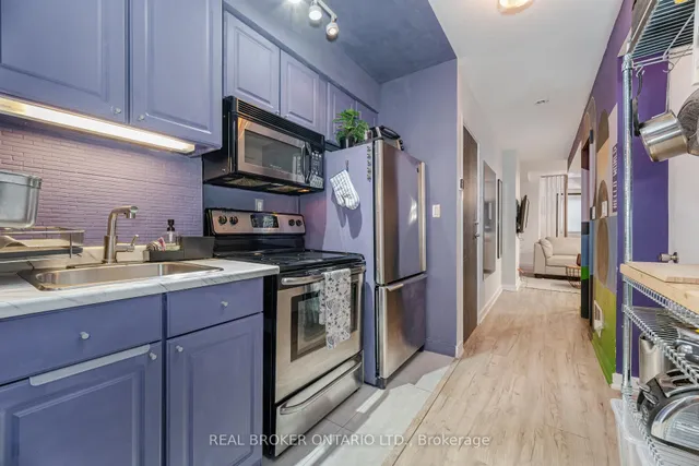 Additional image 38 of 476 King St