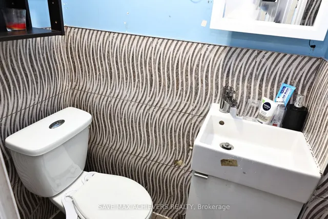 Additional image 37 of 10 Damascus Dr