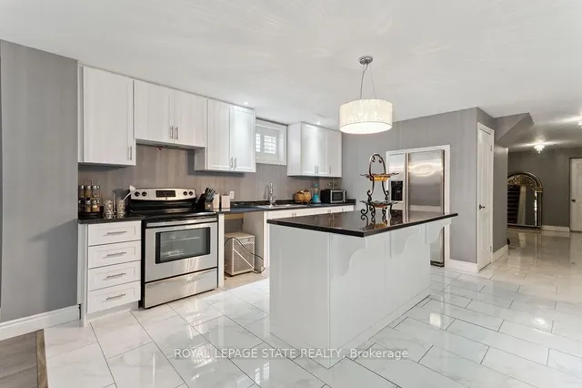 Additional image 28 of 88 Chartwell Circ