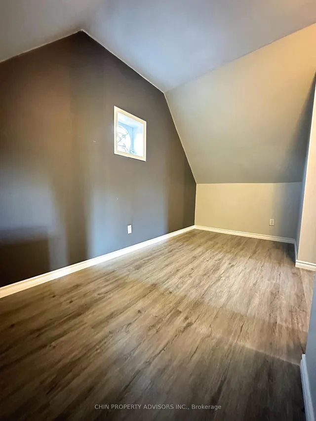 Additional image 20 of 50 Sanford Ave