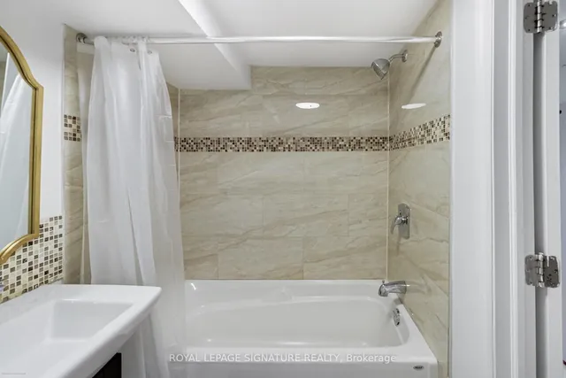 Additional image 38 of 15 Glebeholme Blvd