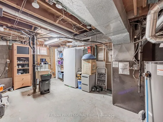 Additional image 18 of 152 Clearbrooke Circ
