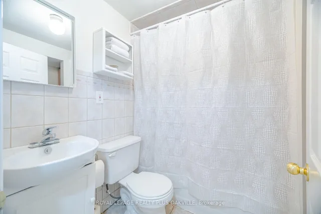 Additional image 40 of 1294 Hammond St