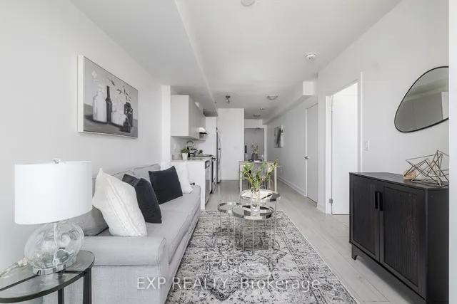 Additional image 6 of 3200 Dakota Common Unit B615
