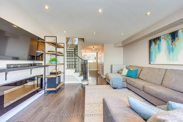 Additional image 12 of 50 Strathaven Dr Unit 122