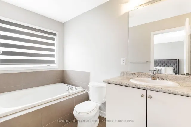 Additional image 30 of 75 Baffin Cres