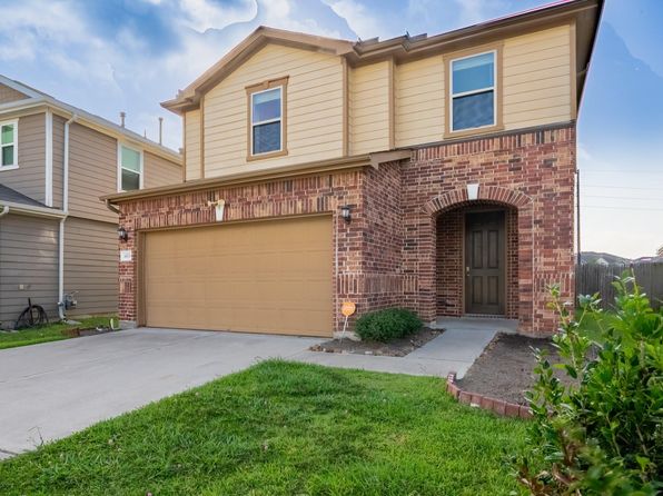 6818 Beck Canyon Dr, Houston, TX 77084