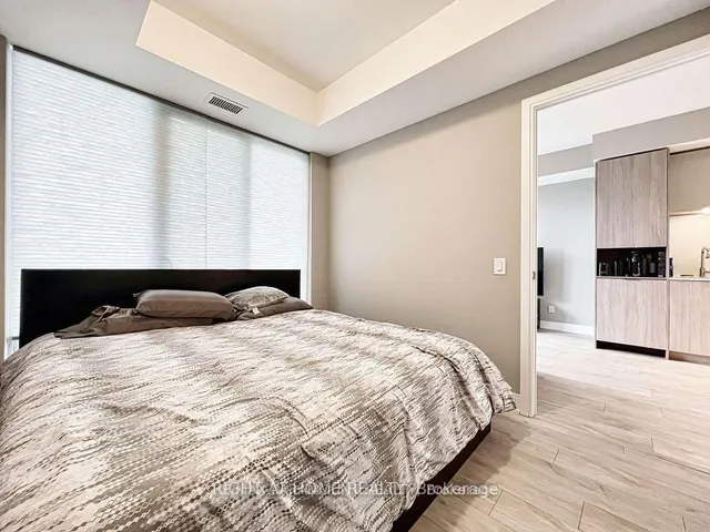 Additional image 31 of 70 Annie Craig Dr Unit 1401