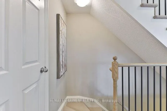 Additional image 28 of 30 Carnation Ave Unit 74