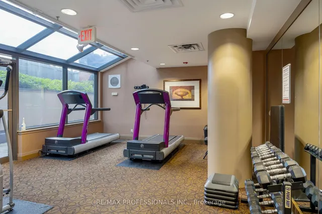 Additional image 39 of 9 Burnhamthorpe Cres Unit LPH7