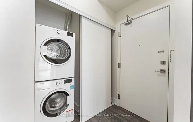 Additional image 10 of 180 Fairview Mall Dr Unit 713