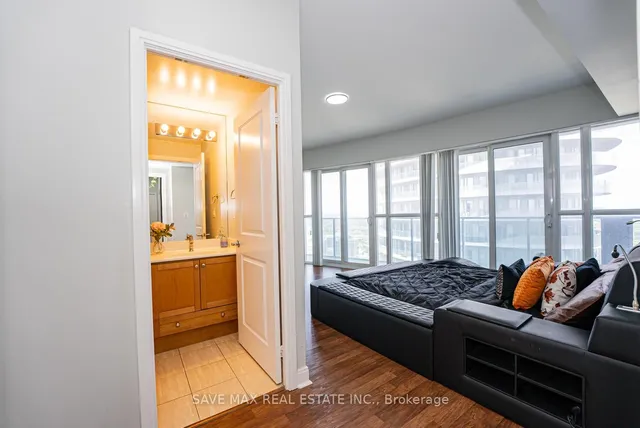 Additional image 22 of 60 Absolute Ave Unit 3506