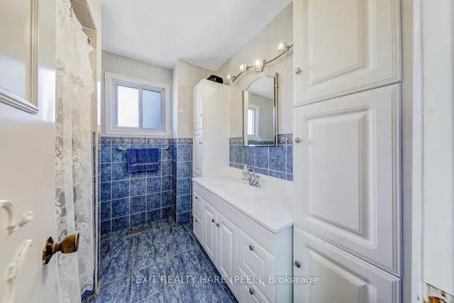 Additional image 33 of 212 Vodden St