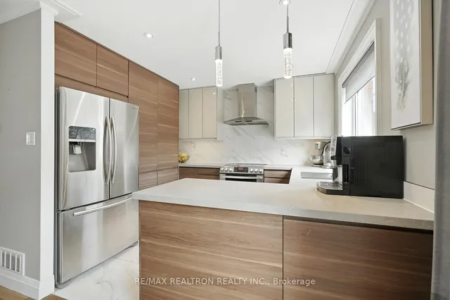 Additional image 18 of 1024 Syeston Crt