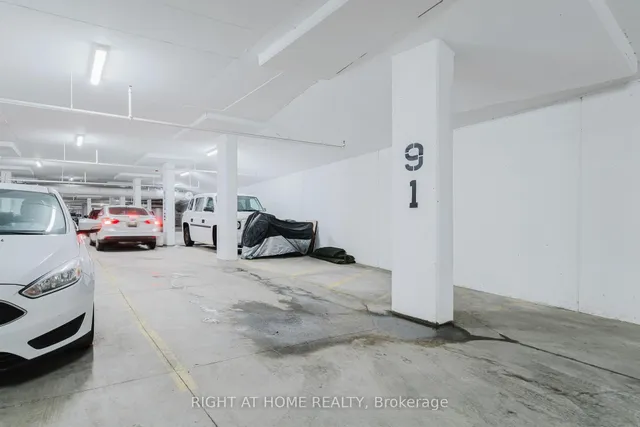 Additional image 42 of 450 Dundas St Unit 331