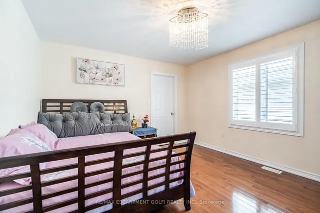 Additional image 24 of 16 Edgehill Dr