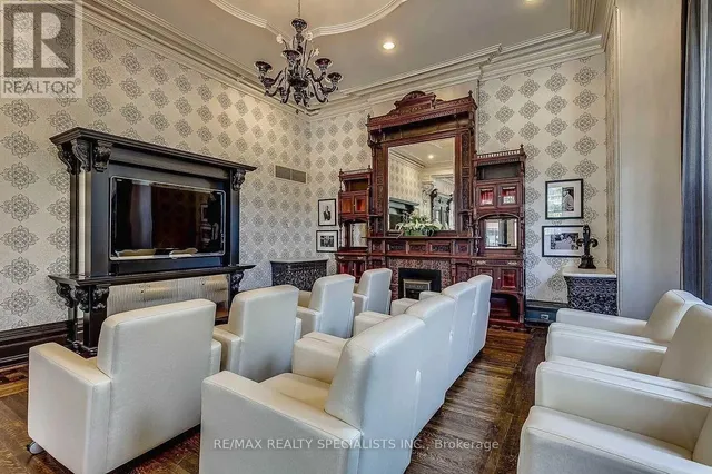 Additional image 25 of 28 Linden St Unit 1808