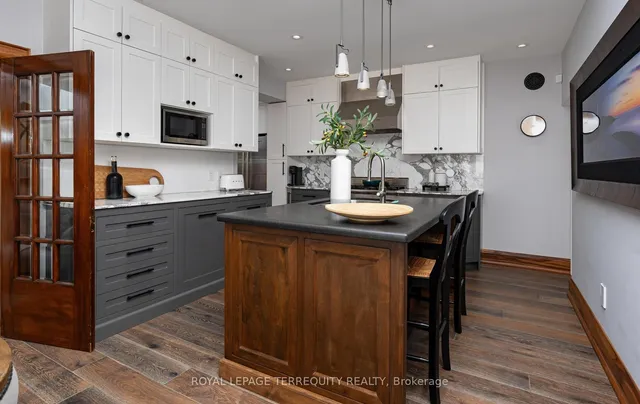 Additional image 11 of 59 Baby Point Rd