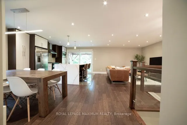 Additional image 7 of 76 Langholm Dr