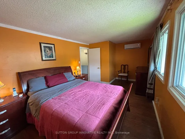 Additional image 28 of 657 Upper Wentworth St