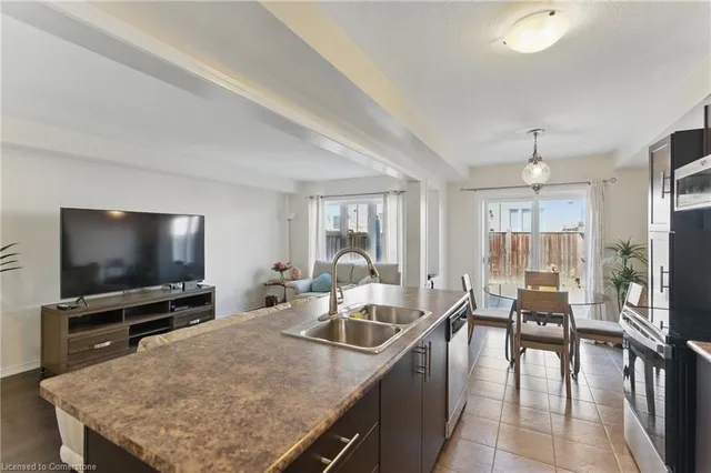 Additional image 8 of 9 Lynch Cres