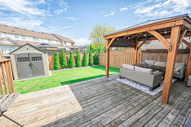 Additional image 40 of 1165 Barclay Circ