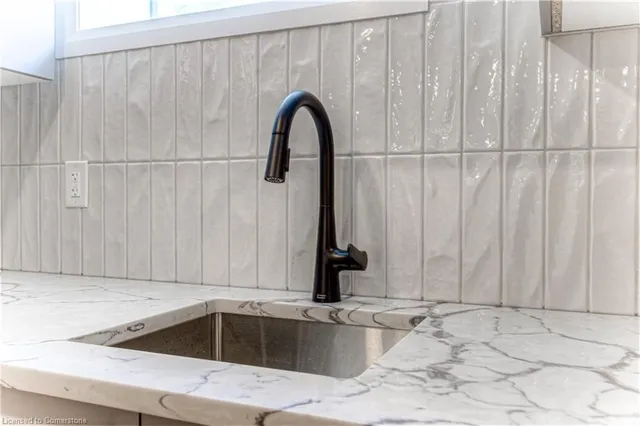 Additional image 12 of 320 Highland Rd