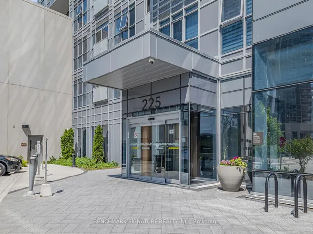 Additional image 2 of 225 Village Green Sq Unit 1904