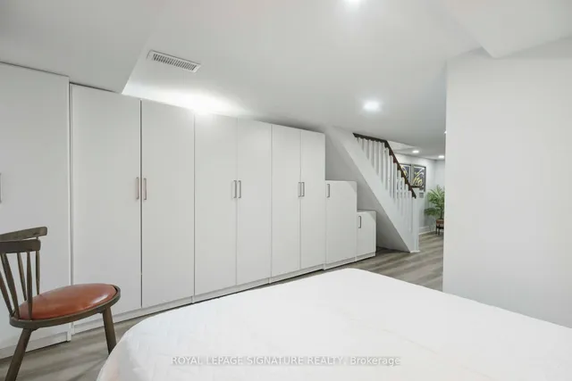 Additional image 22 of 368 Coxwell Ave