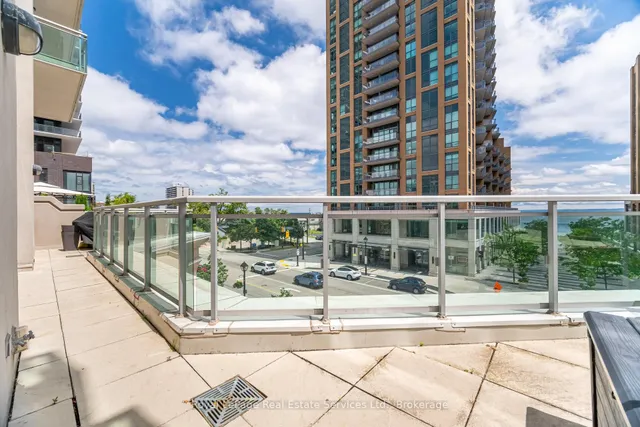 Additional image 28 of 360 Pearl St Unit 303