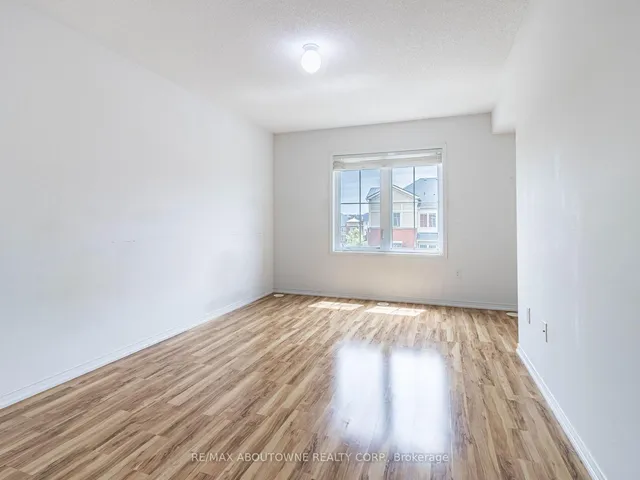 Additional image 28 of 2504 Post Rd Unit 20