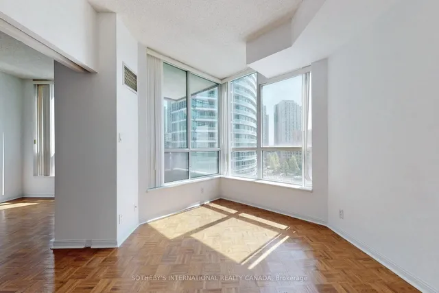 Additional image 15 of 228 Queens Quay Unit 1005