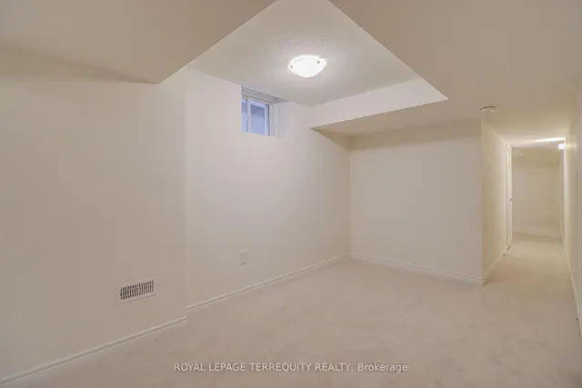 Additional image 36 of 3915 Koenig Rd