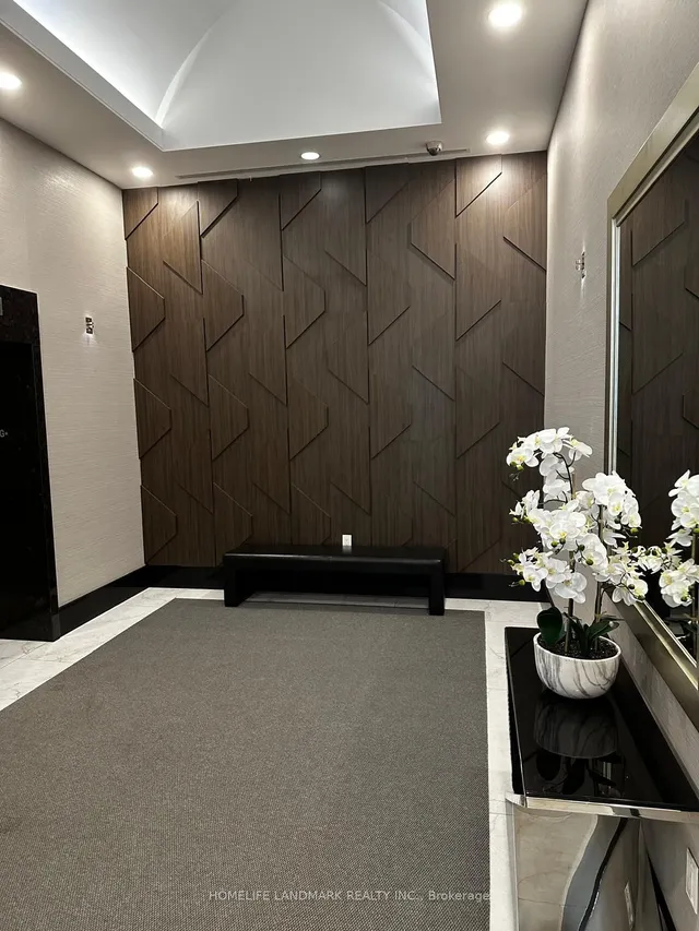 Additional image 12 of 21 Balmuto St Unit 2801