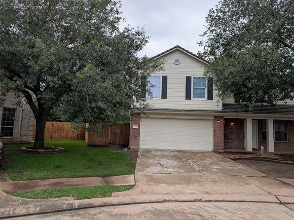 17250 April Valley Ct, Houston, TX 77084