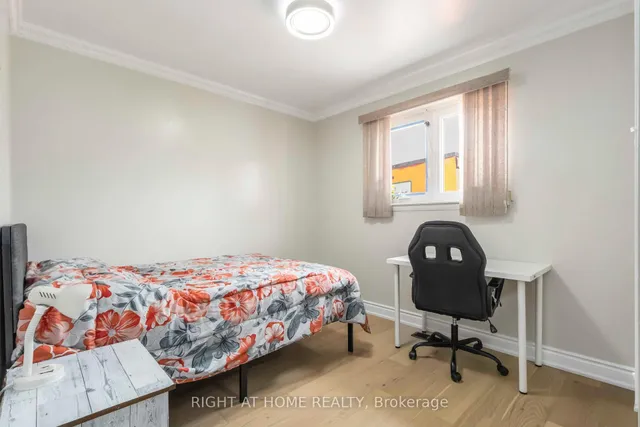 Additional image 18 of 16 Frith Rd