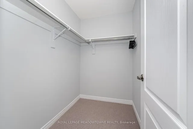 Additional image 31 of 68 Amarillo Rd