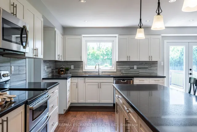 Additional image 17 of 19 Savona Cres