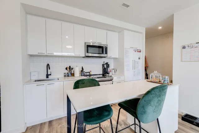 Additional image 13 of 1808 St Clair Ave Unit 1103